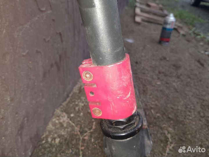 Трюковой самокат