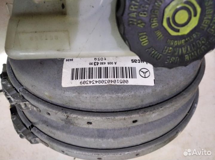 Вакуумник тормозной w210 E-class