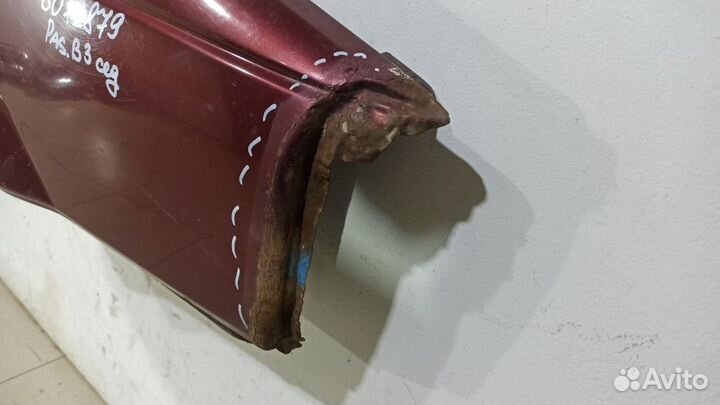 Крыло переднее правое