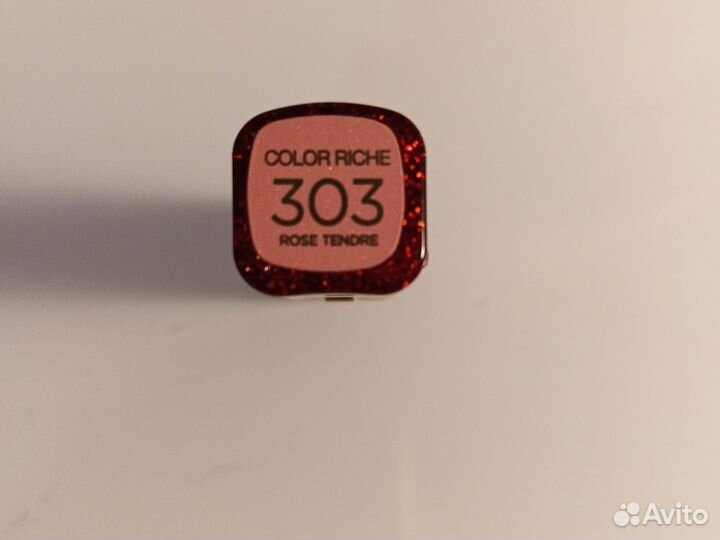 Помада Loreal color riche 303 rose tendre