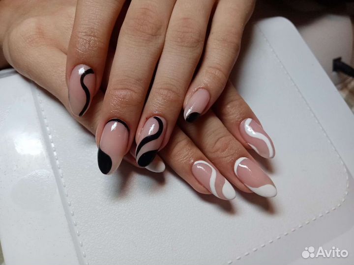 Наращивание ногтей, покрытие гель-лаком, педикюр