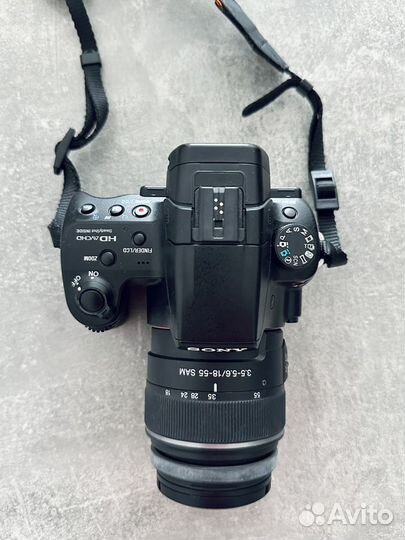 Камера с объективом Sony Alpha 37 (комплект)
