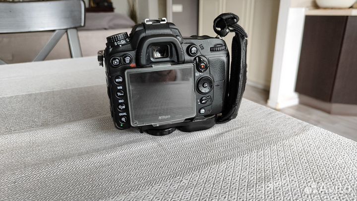 Фотоаппарат Nikon D7000 body
