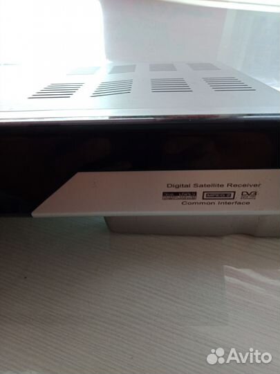 Ресивер триколор бу,DE -5000