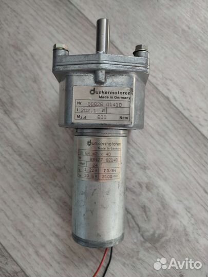 Мотор-редуктор 24 В