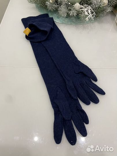 Перчатки