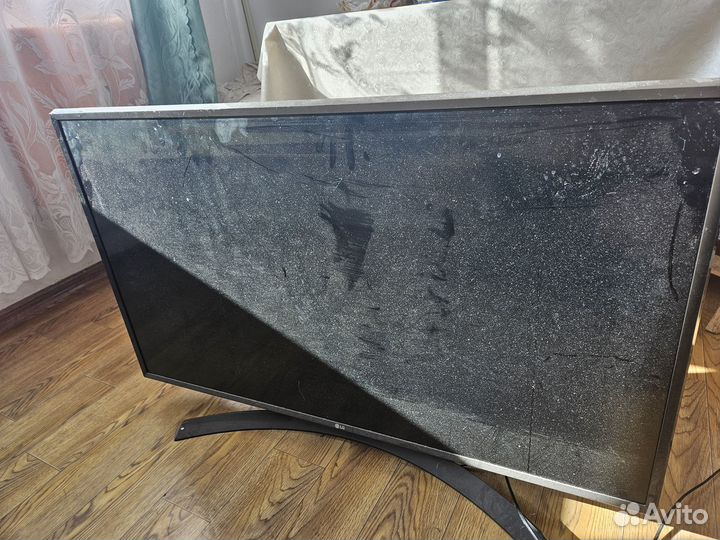 Телевизор LG SMART tv 43 на запчпсти