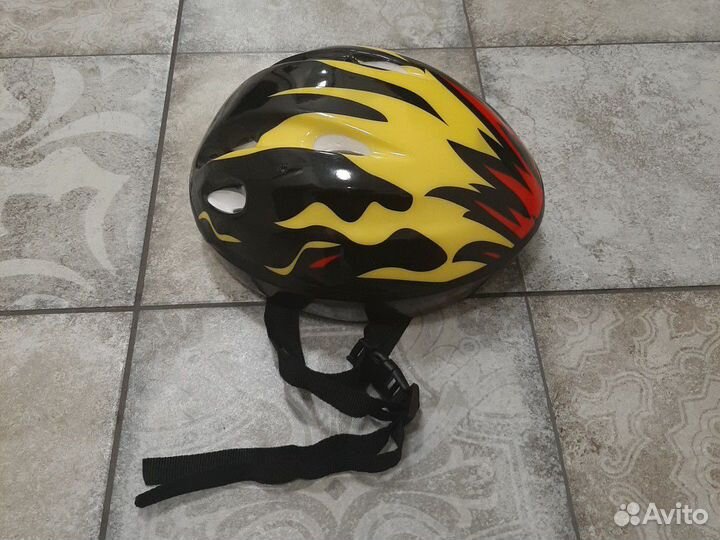Детский шлем