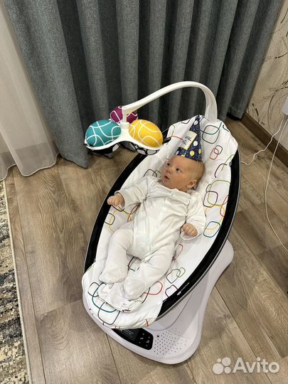 Электронная качель 4moms