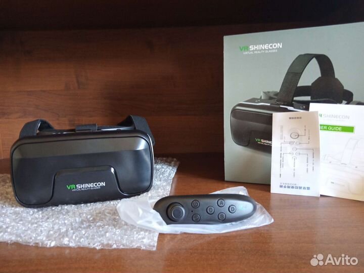 Очки виртуальной реальности (VR) с пультом (торг)