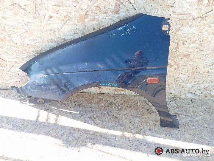 Крыло переднее левое Renault Scenic рест. 2000