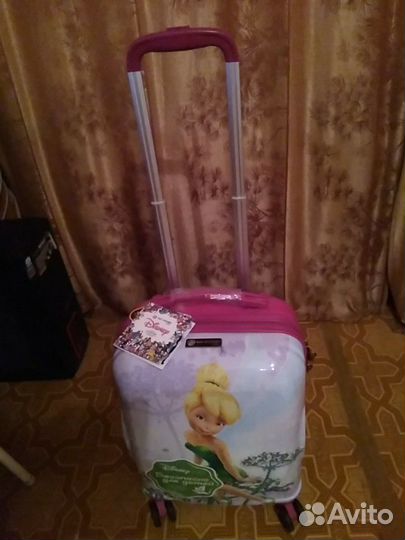 Продаю чемодан детский Дисней пластик новый