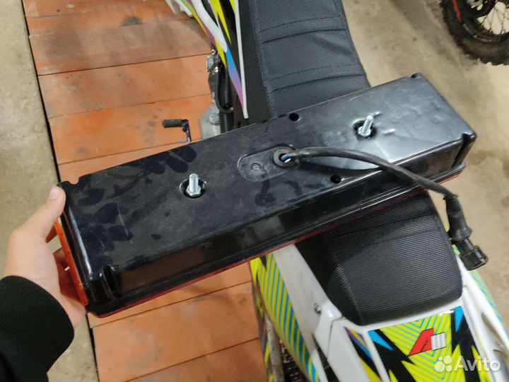 Задний фонарь газ-33104