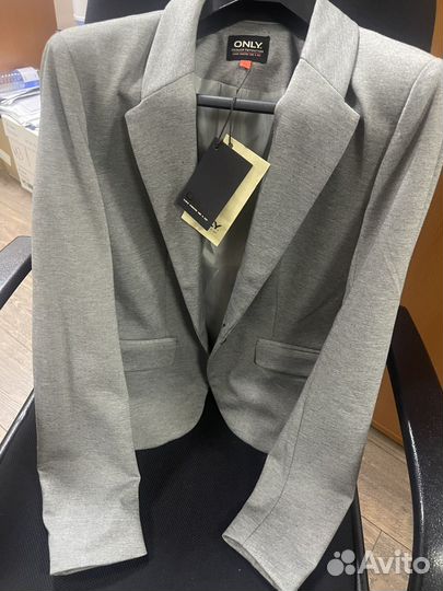 Пиджак размер 36 (42)