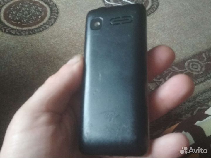 Простой телефон- звонилка