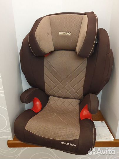 Автокресло Recaro Monza Nova IS (9-36 кг)