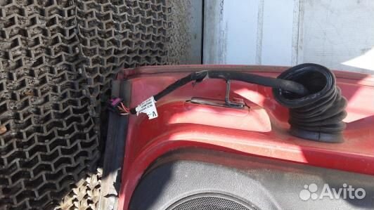 Дверь передняя правая volkswagen bora 1 (LDN39E201)