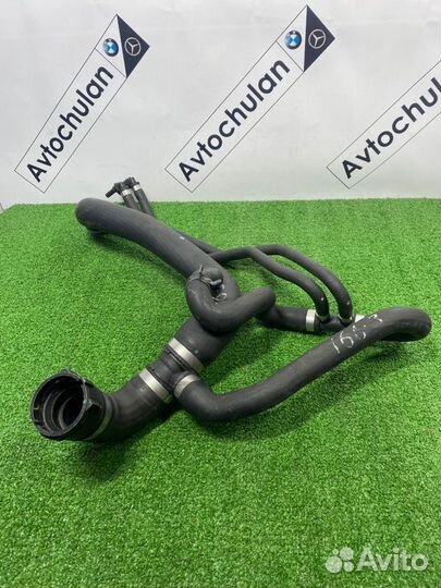 Патрубок системы охлаждения Mercedes-Benz