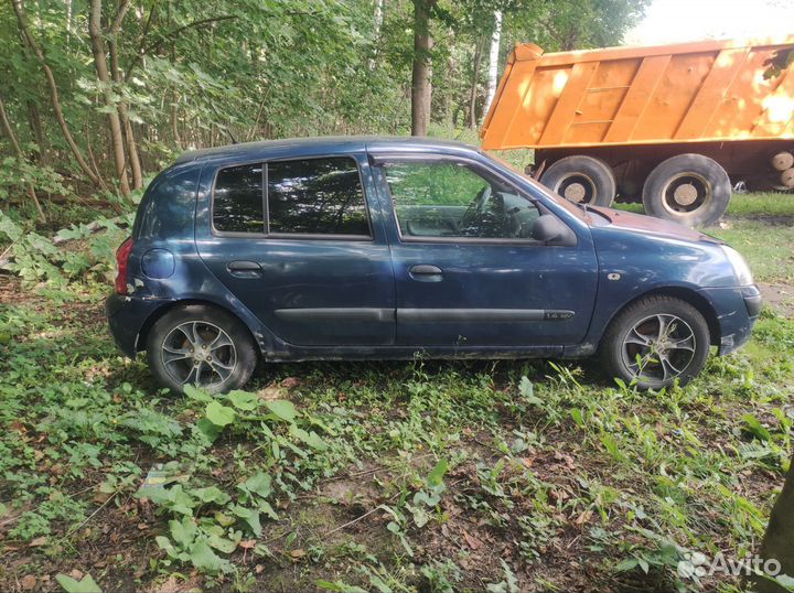 Renault Clio 1.4 AT, 2003, 195 987 км