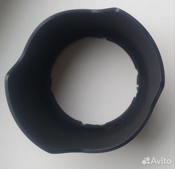 Бленда на объектив (77 мм)