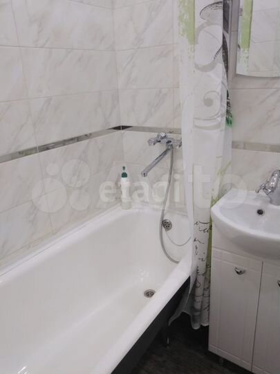 Комната 43,9 м² в 2-к., 2/5 эт.