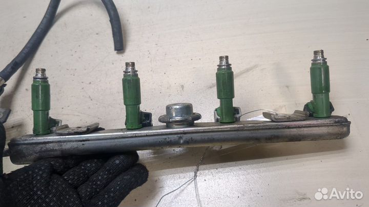 Форсунка топливная Toyota Avensis 2, 2008