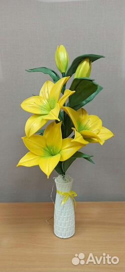 Светильник лилия из изолона