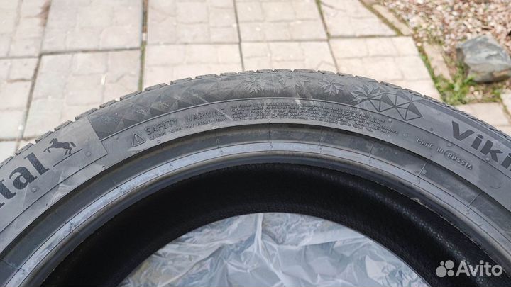 Continental ContiVikingContact 7 SUV 215/55 R18 99T