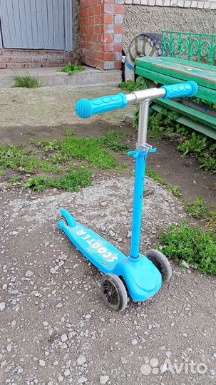 Самокат детский трехколесный