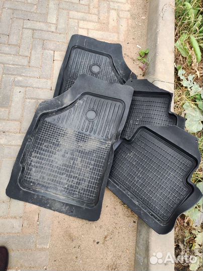 Коврики в машину