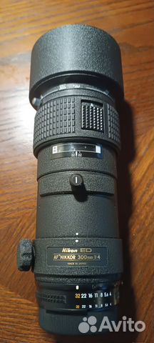 Nikon ED AF Nikkor 300 mm 1:4 Objektive (Gebraucht) in Zürich für CHF