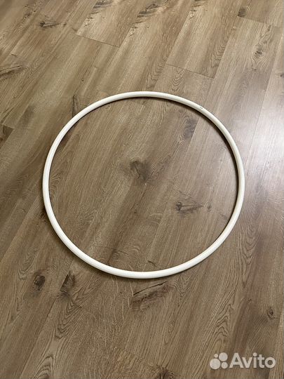 Обруч гимнастический