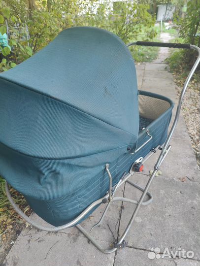 Коляска ретро