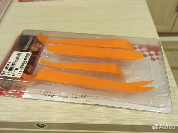 Инструмент для разбора салона автомобиля