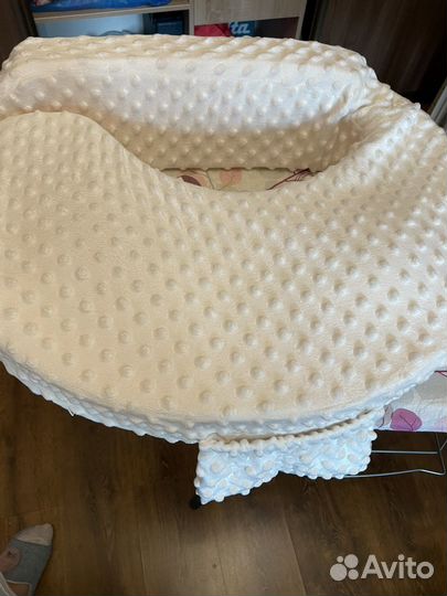 Подушка для кормления
