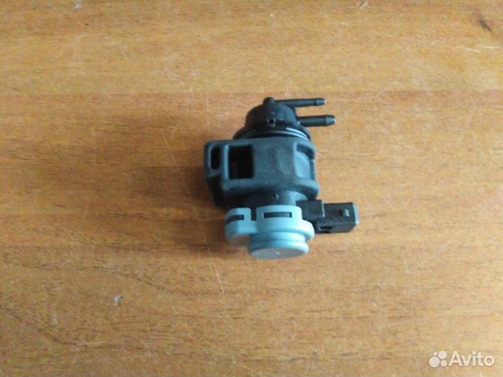 Клапан электомагнитный Renault Megane 2002 - 2016