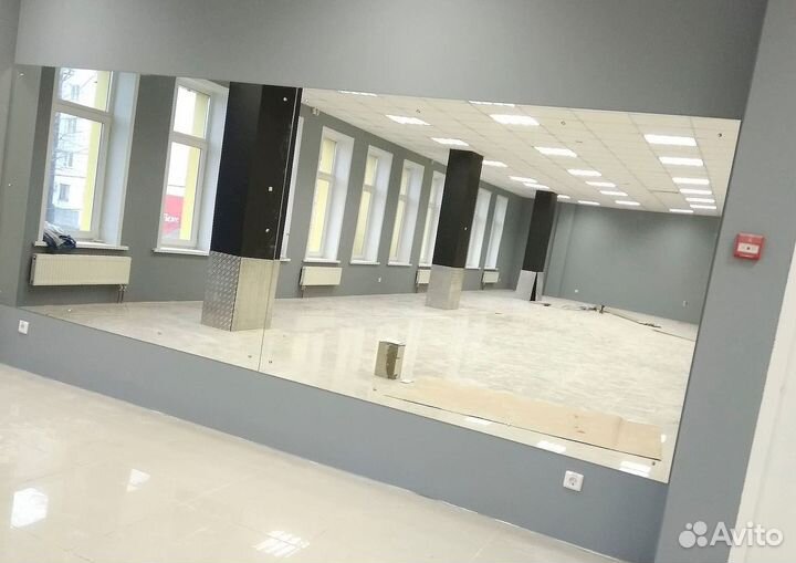 Зеркала под заказ на стену