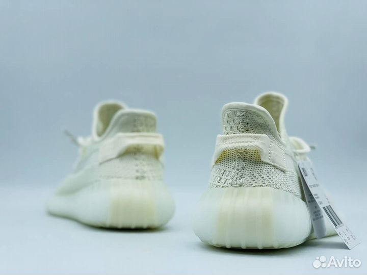 Кроссовки Yeezy Boost 350 V2 Bone