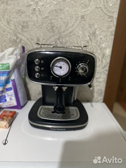 Кофемашина рожковая swiss