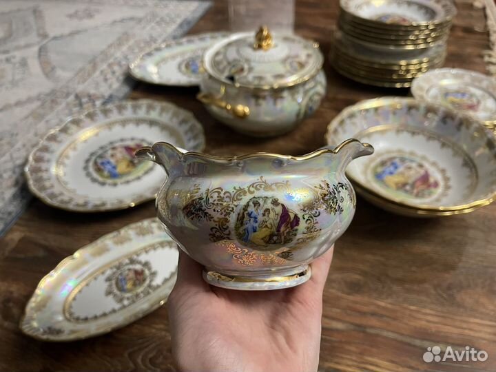 Набор столовой посуды на 6 персон