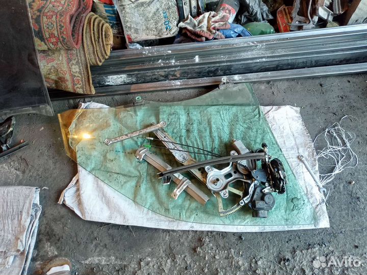 Дверка на Toyota Vista кузов SV50