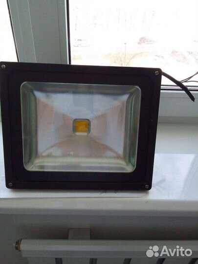 Прожектор светодиодный
