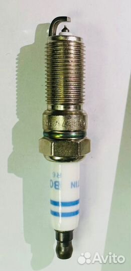 Свечи зажигания Bosch Captiva 3.2L (платина)