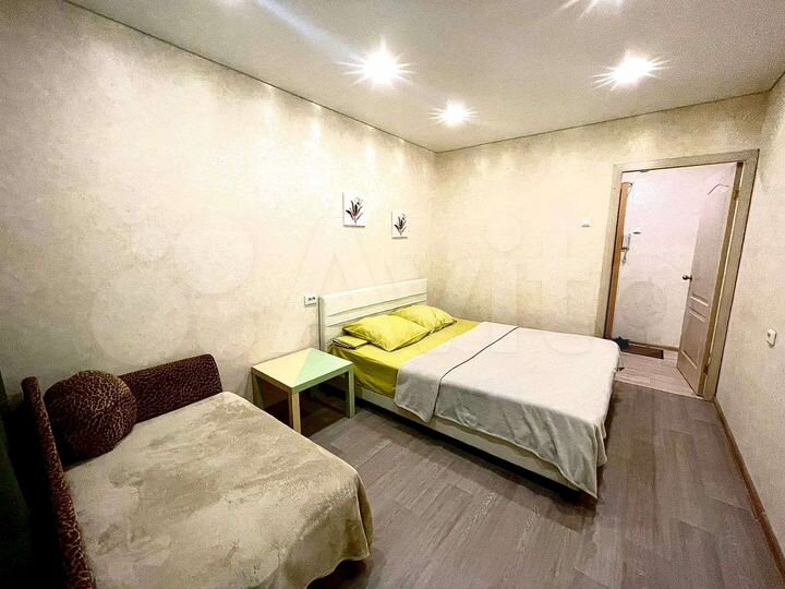 2-к. квартира, 56 м², 1/10 эт.