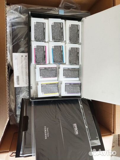 Принтер Epson SureColor SC–P700 в наличии