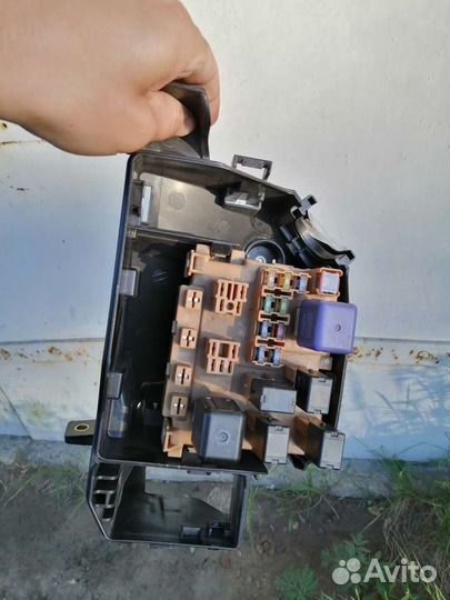 Блок управление двс, марк 2 100, корпус