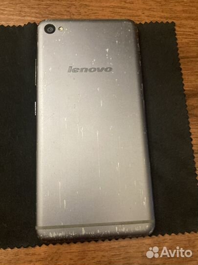 Lenovo Sisley S90, 2/32 ГБ