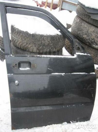 Дверь передняя правая УАЗ Патриот