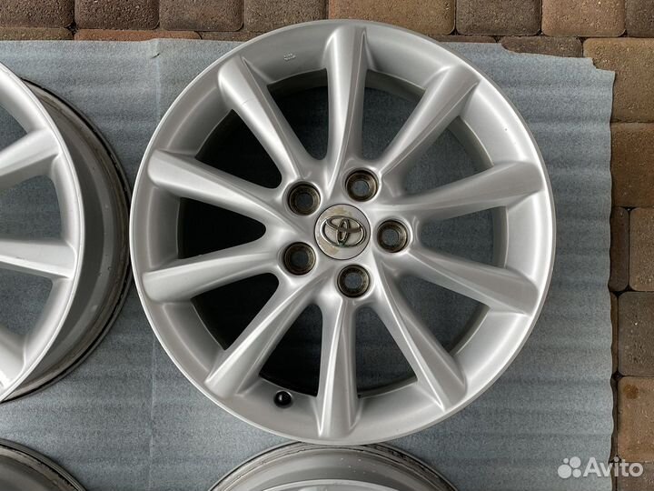 Диски 17” 5х114.3 оригинал Toyota