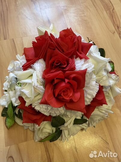 Украшения на автомобиль